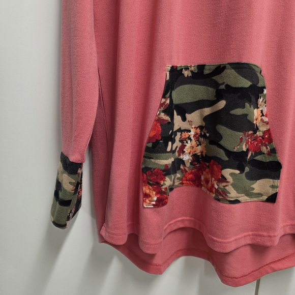 LuLaRoe Amber Hoodie + Perfect T Camo Bundle XL Cozy Casual Outfit - Picture 3 of 7